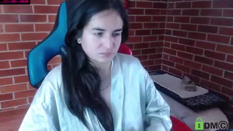 Snapshot of princesa_leia_zathur chatting on July 29, 2:04 pm Leia online show from July 29, 2:04 pm
