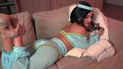 princess_and_papi online show from October 24, 9:11 pm