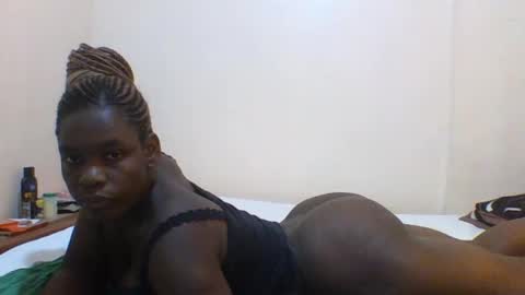 Snapshot of princess_cutie chatting on July 30, 6:01 am princess online show from July 30, 6:01 am