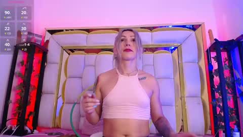 Snapshot of princess_helena_ chatting on January 18, 4:37 am princess helena online show from January 18, 4:37 am