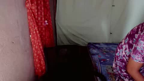 Snapshot of princess_margux chatting on November 12, 5:19 am margux online show from November 12, 5:19 am