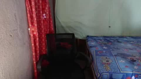 Snapshot of princess_margux chatting on November 15, 2:42 am margux online show from November 15, 2:42 am