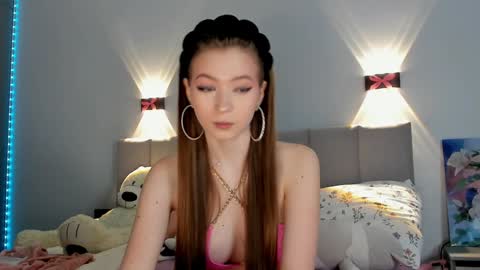 Snapshot of princess_nier chatting on January 4, 11:48 pm Princess Diana online show from January 4, 11:48 pm