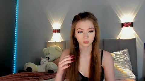 Snapshot of princess_nier chatting on January 14, 3:01 am Princess Diana online show from January 14, 3:01 am