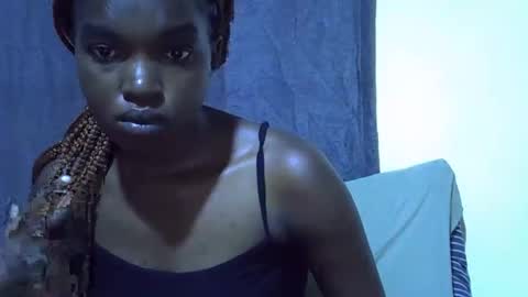 princess_scovia online show from December 14, 11:15 am