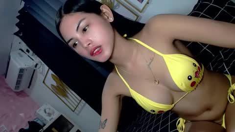 Snapshot of princess_stellaxx chatting on January 28, 8:26 pm Estela online show from January 28, 8:26 pm