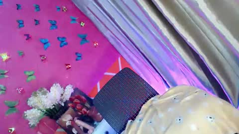Snapshot of princess_thea123 chatting on December 5, 7:50 am My Love online show from December 5, 7:50 am