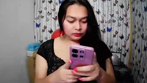 Snapshot of princessaimi69 chatting on October 19, 9:59 pm Aimi online show from October 19, 9:59 pm