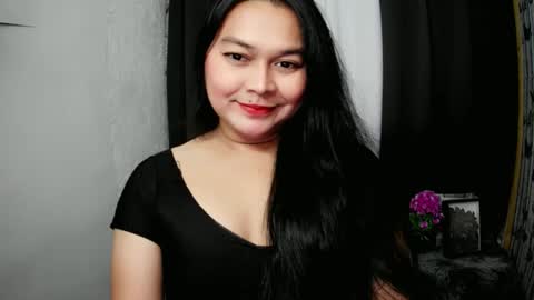 Snapshot of princessaimi69 chatting on October 31, 11:06 pm Aimi online show from October 31, 11:06 pm