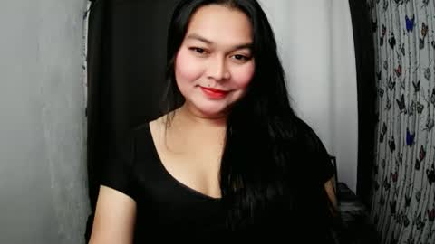 Snapshot of princessaimi69 chatting on November 6, 11:48 pm Aimi online show from November 6, 11:48 pm