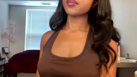 Princess Aleah online show from November 12, 5:24 pm