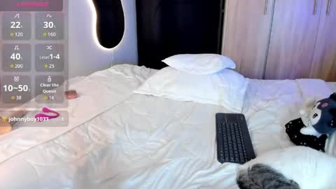 princessammy1 online show from May 6, 11:54 pm