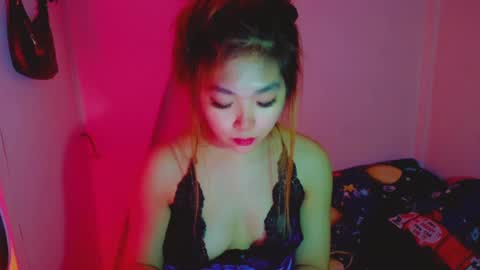 Hello everyone this is your beloved Athena again I present the most comfortable and kind room I accept everyone with kindness online show from December 5, 2:53 am