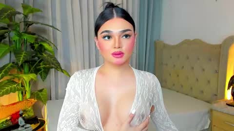 PrincessDONT FORGET TO FOLLOW ME online show from December 22, 8:00 am