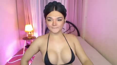 Snapshot of princesshugecumontop chatting on June 24, 8:46 am PrincessDONT FORGET TO FOLLOW ME online show from June 24, 8:46 am
