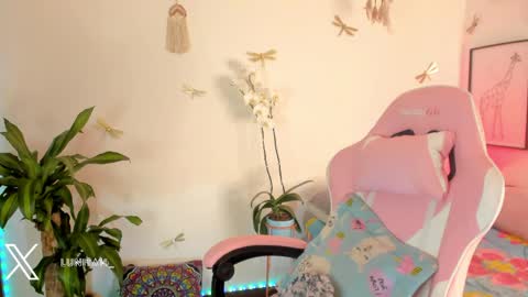 Snapshot of princessluna_14 chatting on May 21, 10:39 pm princessluna_14 online show from May 21, 10:39 pm