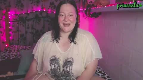Lux Alot Luxi online show from October 12, 6:18 pm