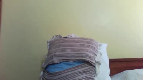 phelly online show from February 8, 7:15 am