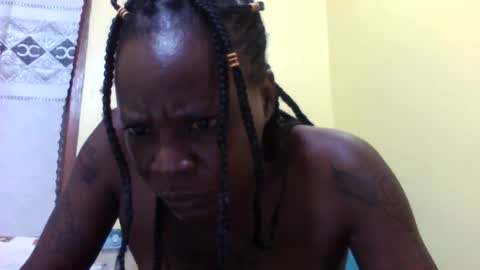 Snapshot of princessmiles2 chatting on June 15, 3:58 pm phelly online show from June 15, 3:58 pm