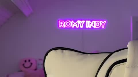 Snapshot of princessromyindy chatting on July 7, 3:49 pm princessromyindy online show from July 7, 3:49 pm