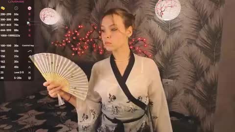 Hina online show from April 25, 3:09 pm