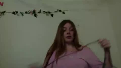 princesssnowflk84 online show from June 17, 7:04 pm