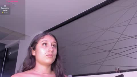 Snapshot of princesstina06 chatting on June 18, 10:47 pm Valentina online show from June 18, 10:47 pm