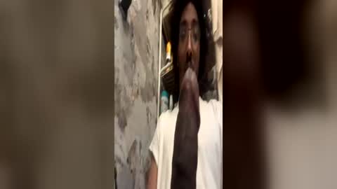 Trevon online show from June 16, 6:32 pm