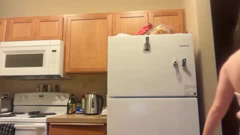 Snapshot of prism50 chatting on October 3, 1:13 am Prism online show from October 3, 1:13 am