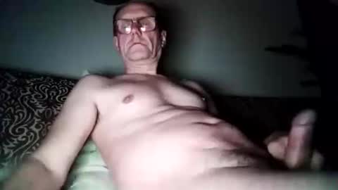 Snapshot of privatesleep22 chatting on April 8, 7:58 pm privatesleep22 online show from April 8, 7:58 pm