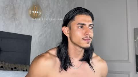 Snapshot of privilegewc chatting on November 29, 1:19 am privilegewc online show from November 29, 1:19 am