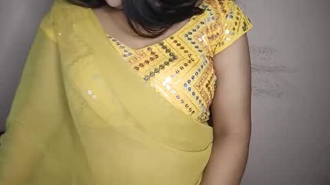 Snapshot of priyu_ chatting on December 1, 3:06 pm priyu_ online show from December 1, 3:06 pm