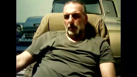 ----- online show from February 4, 8:03 pm