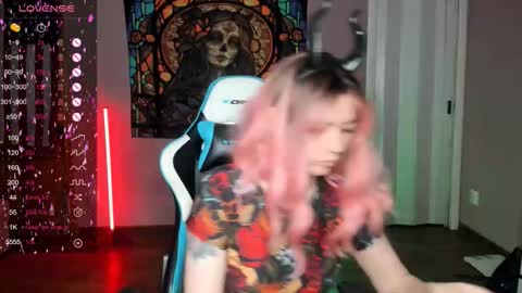 Snapshot of project_hisoka44 chatting on November 11, 2:00 am Di online show from November 11, 2:00 am