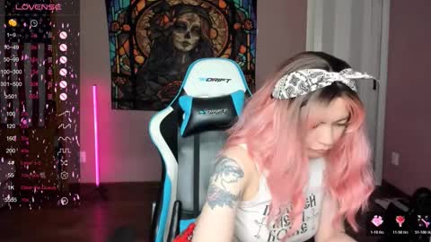 Snapshot of project_hisoka44 chatting on December 3, 5:00 pm Di online show from December 3, 5:00 pm