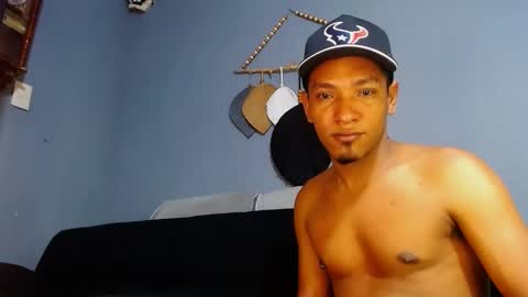 Grande y Gruesa online show from February 4, 11:49 am