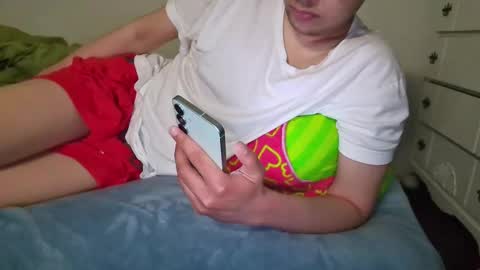 Prozacplz online show from December 22, 5:37 am