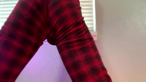 prtty2345 online show from April 16, 6:41 pm