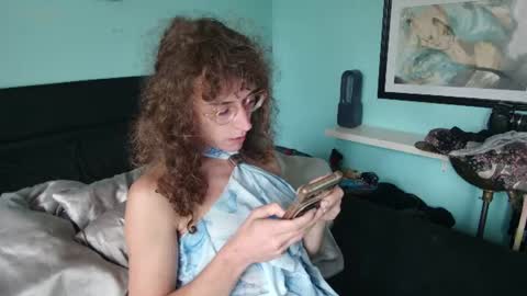 Snapshot of prxscillia_tx chatting on August 9, 11:59 am prxscillia_tx online show from August 9, 11:59 am
