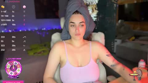 Queen of Pain online show from September 24, 3:48 pm