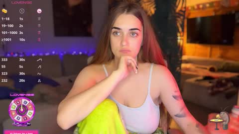 Queen of Pain online show from September 30, 9:42 pm