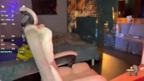 Queen of Pain online show from October 30, 2:13 am