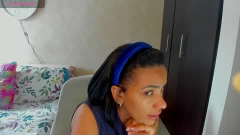 Snapshot of psique_naughty2 chatting on July 16, 5:41 pm psique_naughty2 online show from July 16, 5:41 pm
