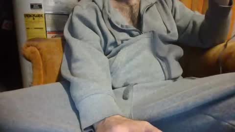 Snapshot of pspee313 chatting on October 11, 7:23 pm pspee313 online show from October 11, 7:23 pm