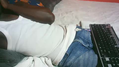 Snapshot of psycho_cute4 chatting on December 24, 5:55 pm psycho_cute4 online show from December 24, 5:55 pm