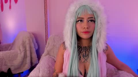 psycodoll online show from April 29, 2:21 pm