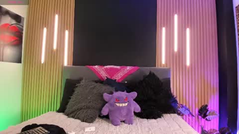 psycodoll online show from June 24, 8:30 pm
