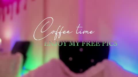 psycodoll online show from June 29, 11:05 pm