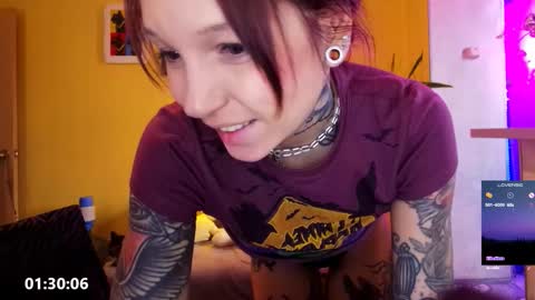 LUCY -----    online show from February 26, 5:17 am