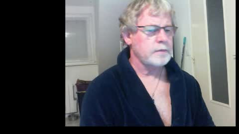 ptitrouquin online show from October 29, 7:04 pm